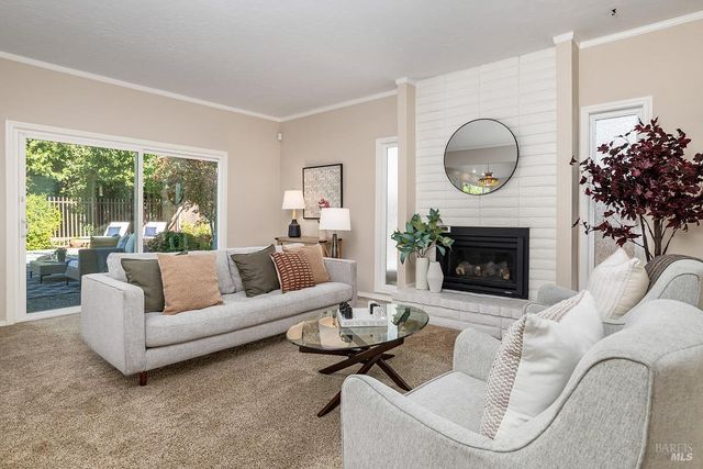 51 Mount Muir Ct, San Rafael, CA 94903