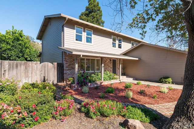51 Mount Muir Ct, San Rafael, CA 94903