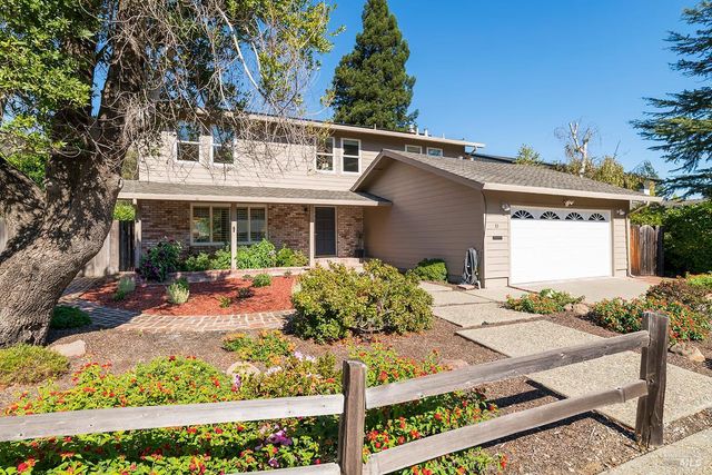 51 Mount Muir Ct, San Rafael, CA 94903