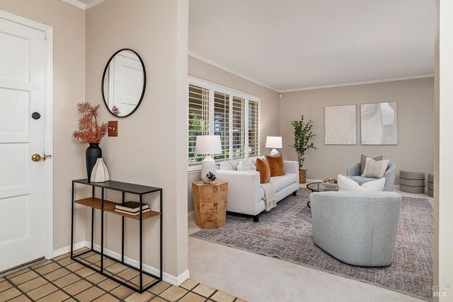 51 Mount Muir Ct, San Rafael, CA 94903