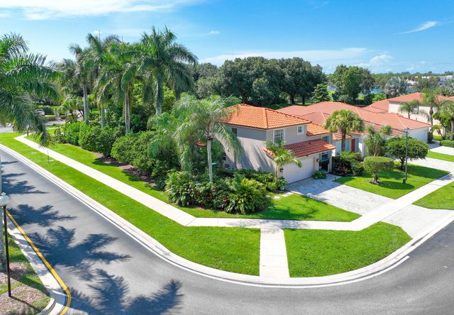 3848 Miramontes Circle, Wellington, FL 33414