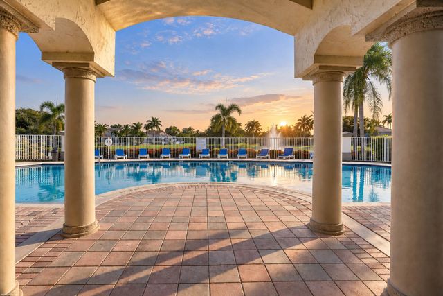 3848 Miramontes Circle, Wellington, FL 33414