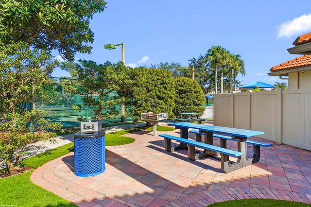3848 Miramontes Circle, Wellington, FL 33414