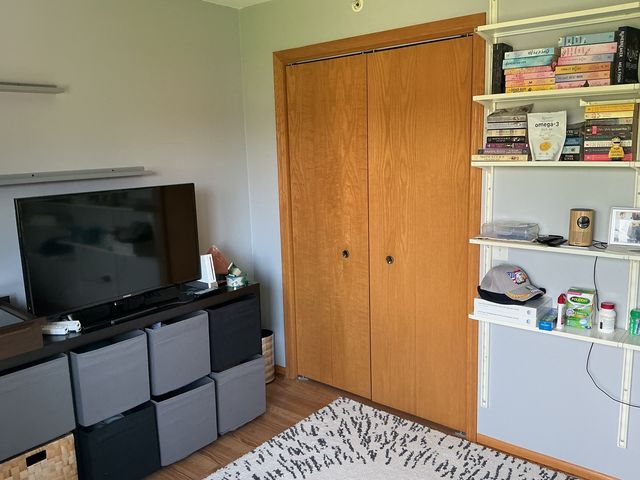 6840 W Winding Trail 301, Oak Forest, IL 60452
