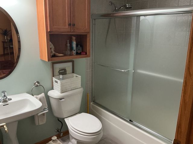 6840 W Winding Trail 301, Oak Forest, IL 60452