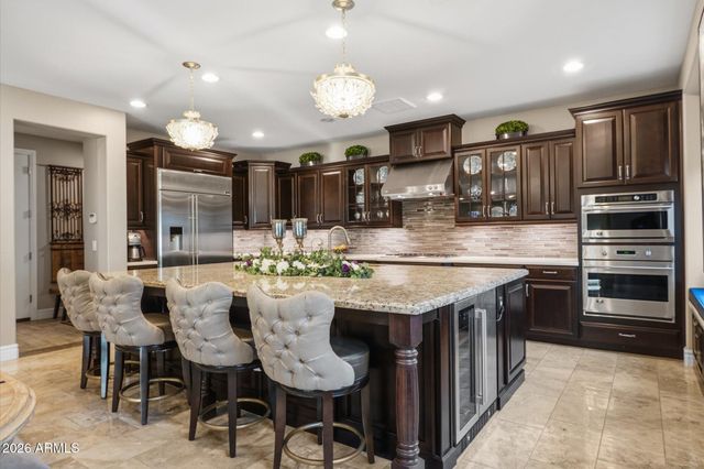 2152 E KESLER Lane, Chandler, AZ 85225