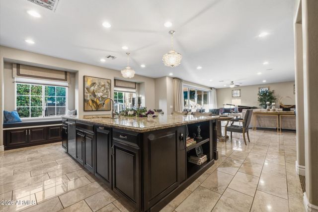2152 E KESLER Lane, Chandler, AZ 85225
