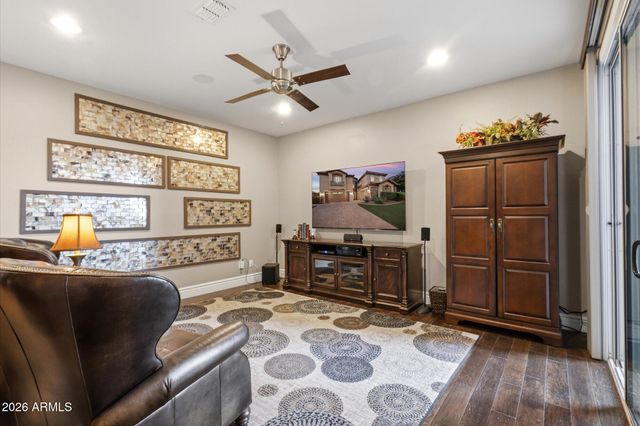 2152 E KESLER Lane, Chandler, AZ 85225