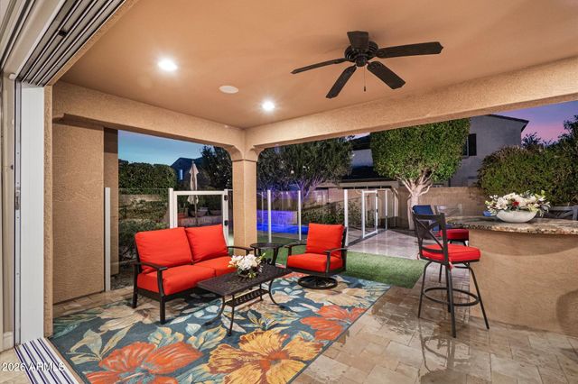 2152 E KESLER Lane, Chandler, AZ 85225