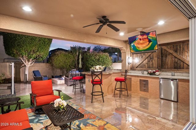 2152 E KESLER Lane, Chandler, AZ 85225
