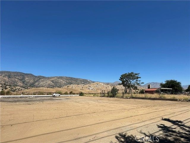 5328 Lake Isabella Boulevard, Lake Isabella, CA 93240