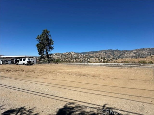 5328 Lake Isabella Boulevard, Lake Isabella, CA 93240