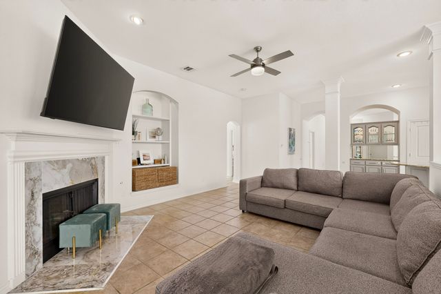 6830 Prairie Flower Trail, Dallas, TX 75227