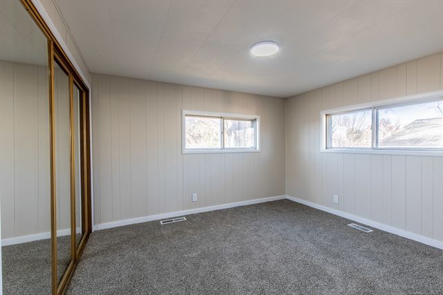 411 S Davis Street, Seatonville, IL 61359