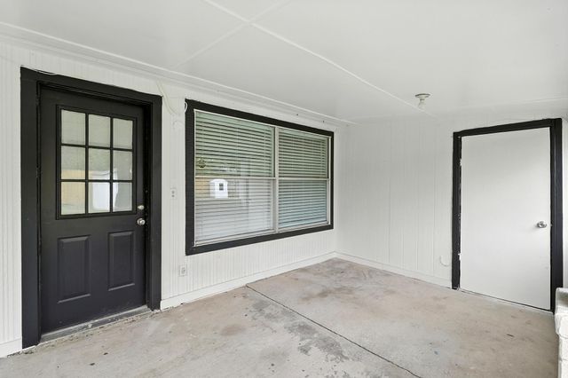 12206 Lennox Gardens Drive, Houston, TX 77066