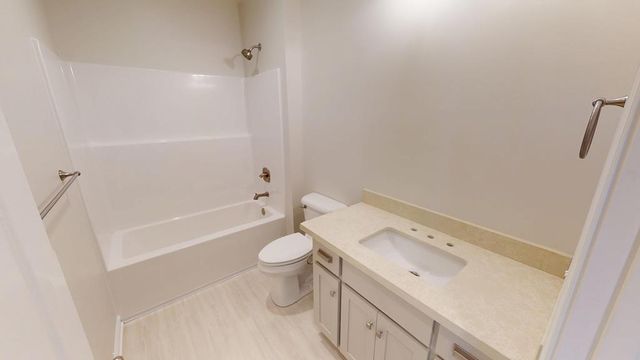 116 Pawnee Dr, Midland City, AL 36350