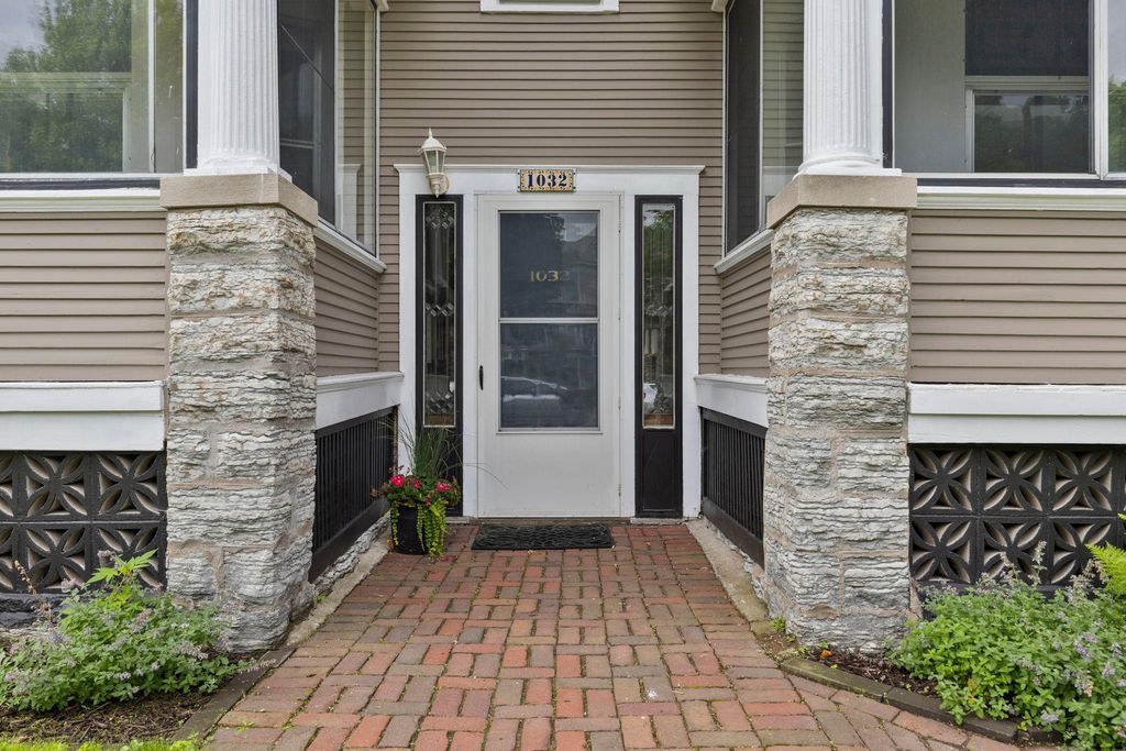 1032 Portland Avenue, Saint Paul, MN 55104 — photo 4
