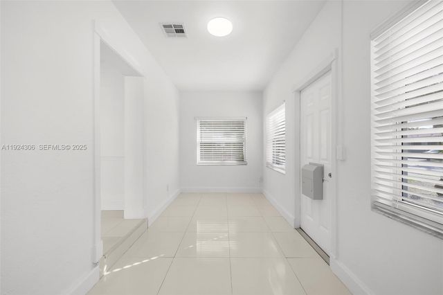 1627 Moffett St, Hollywood, FL 33020