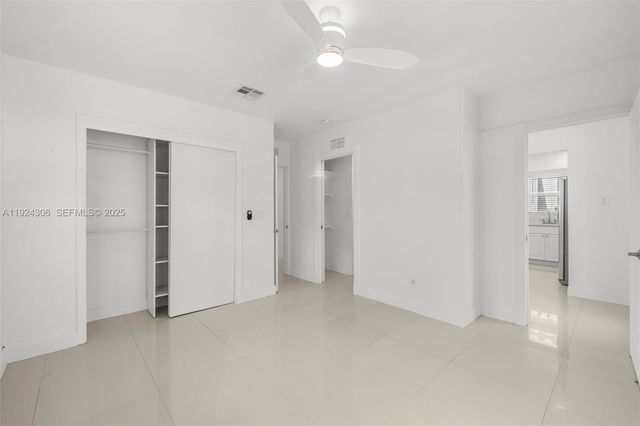 1627 Moffett St, Hollywood, FL 33020