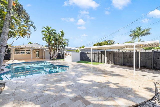 1627 Moffett St, Hollywood, FL 33020