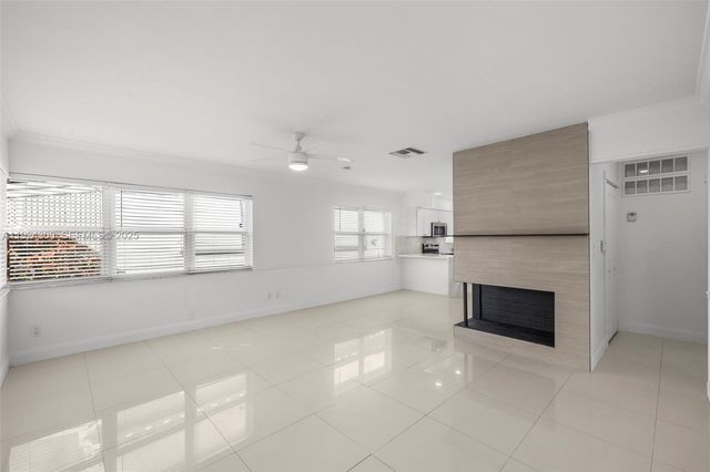 1627 Moffett St, Hollywood, FL 33020