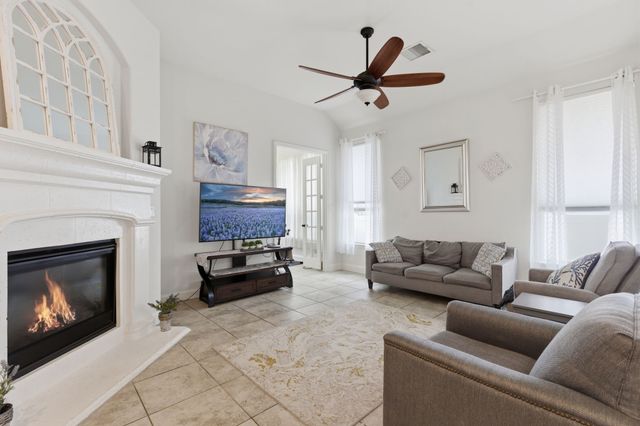 1408 Downing Drive, Aubrey, TX 76227