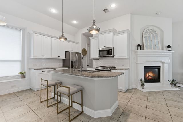 1408 Downing Drive, Aubrey, TX 76227