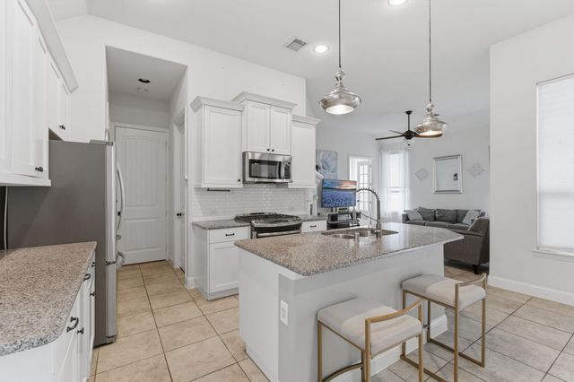 1408 Downing Drive, Aubrey, TX 76227