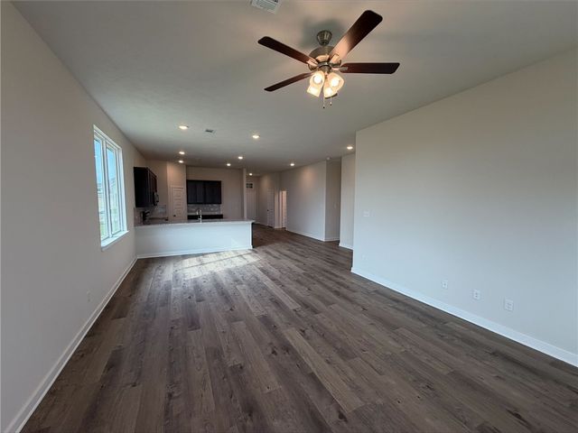 354 Harvest Lake Drive, Snook, TX 77878