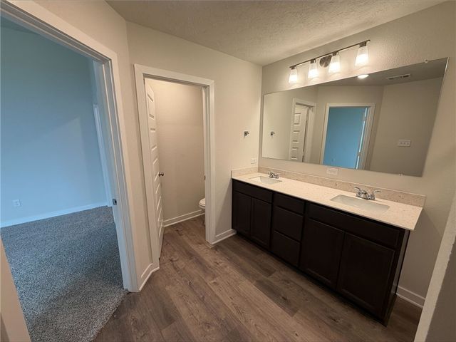 354 Harvest Lake Drive, Snook, TX 77878