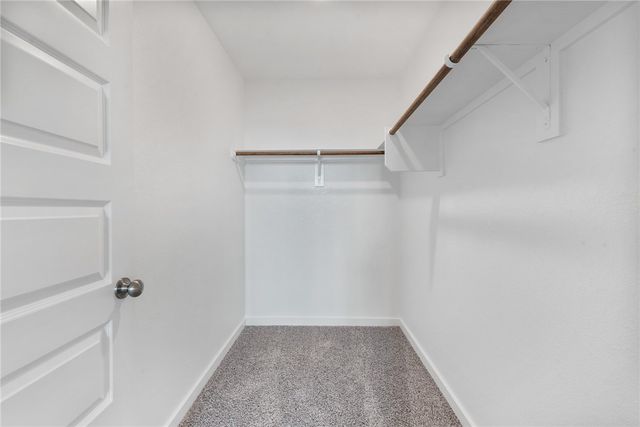 354 Harvest Lake Drive, Snook, TX 77878