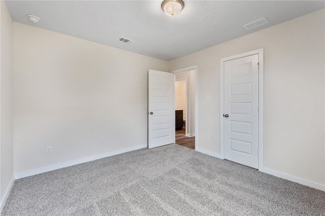 354 Harvest Lake Drive, Snook, TX 77878