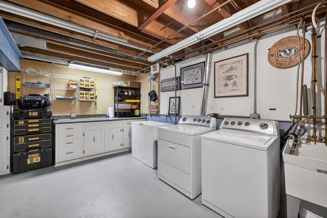 3542 Valley Ridge Road, Middleton, WI 53562