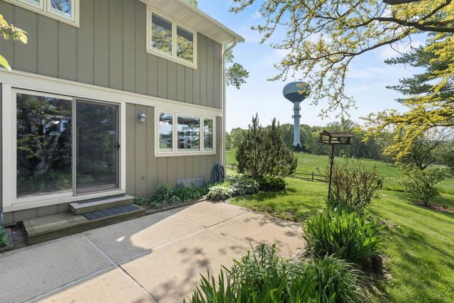 3542 Valley Ridge Road, Middleton, WI 53562