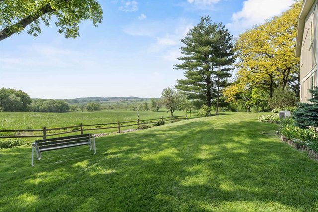 3542 Valley Ridge Road, Middleton, WI 53562