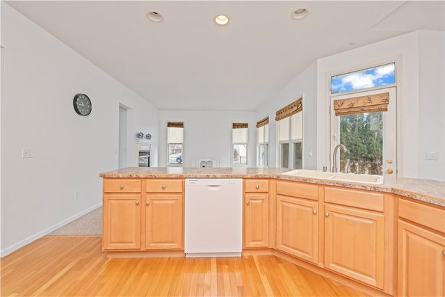 1303 Nature Trail Circle, Webster, NY 14580