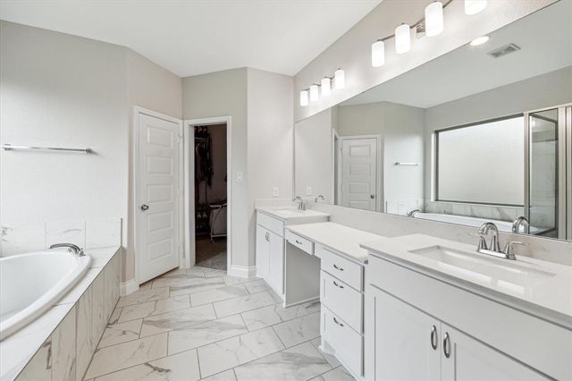 153 South Bearkat Court, Montgomery, TX 77316