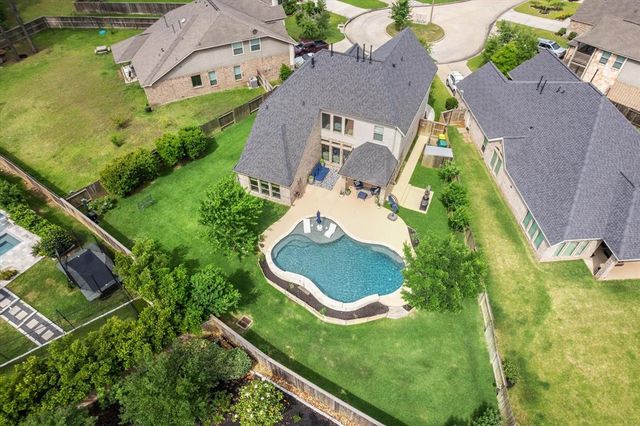 153 South Bearkat Court, Montgomery, TX 77316