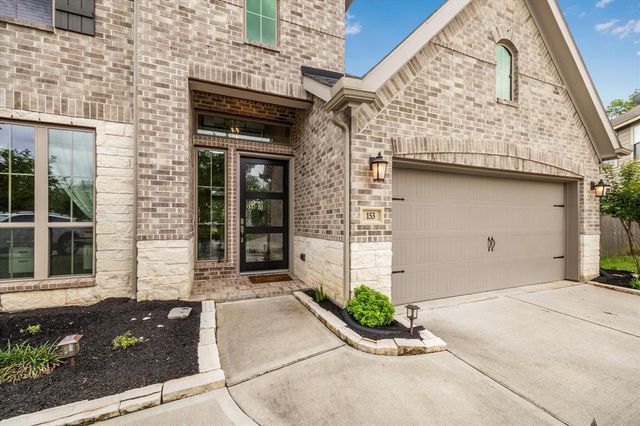 153 South Bearkat Court, Montgomery, TX 77316
