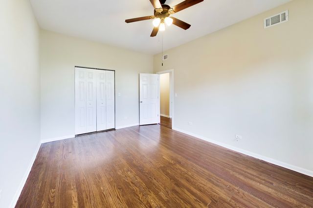 6520 S Ellis Avenue, Chicago, IL 60637