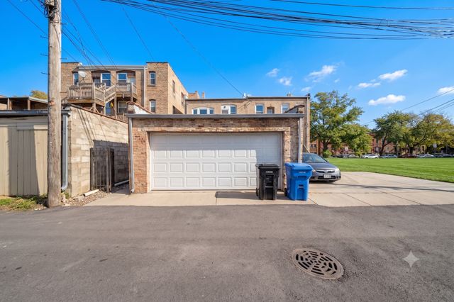 6520 S Ellis Avenue, Chicago, IL 60637