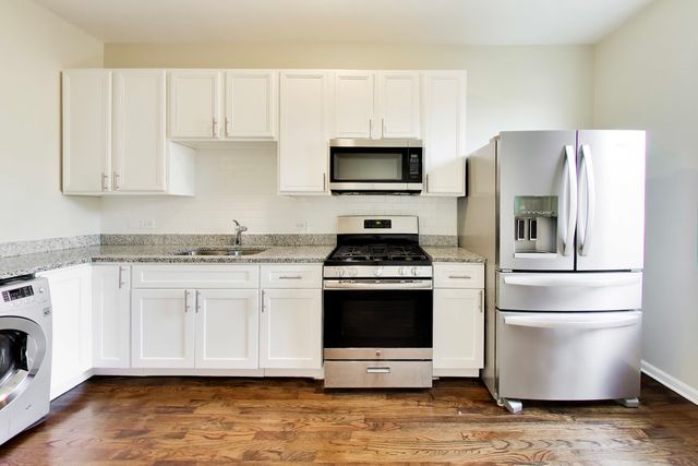 6520 S Ellis Avenue, Chicago, IL 60637
