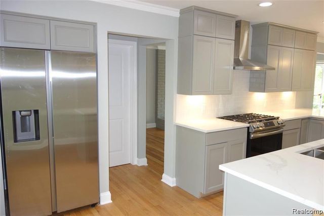 5814 Raven Road, Bloomfield Hills, MI 48301