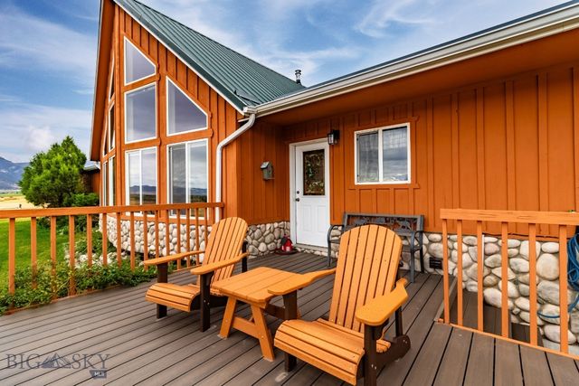 12 Bench Road, Whitehall, MT 59759