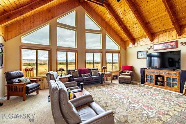 12 Bench Road, Whitehall, MT 59759