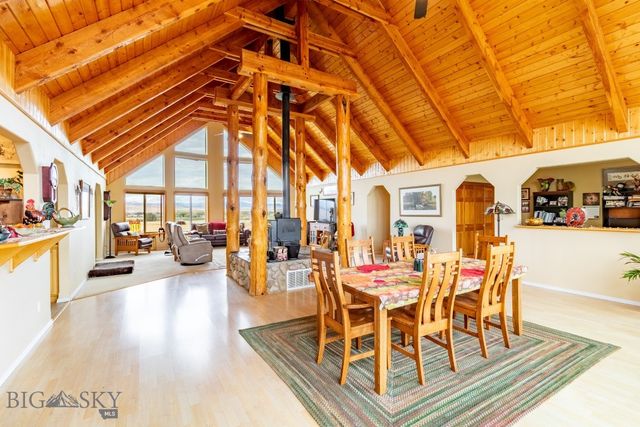 12 Bench Road, Whitehall, MT 59759