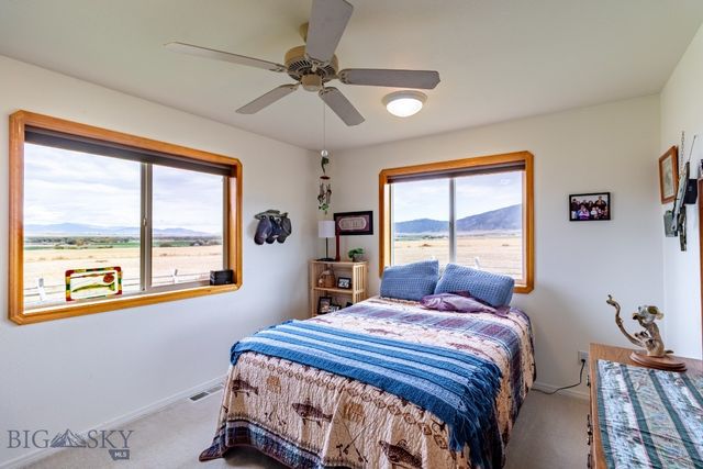 12 Bench Road, Whitehall, MT 59759