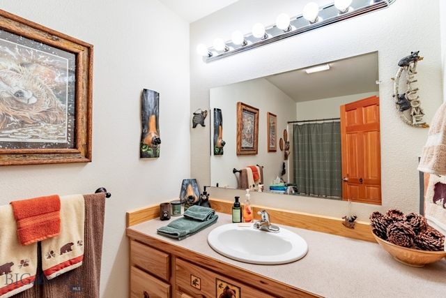 12 Bench Road, Whitehall, MT 59759