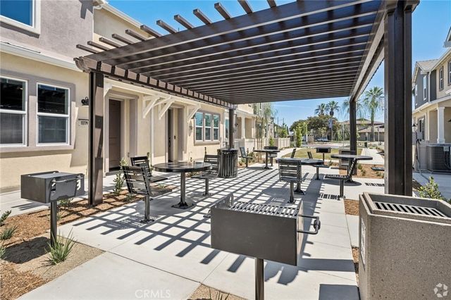 5817 Santa Barbara Avenue, Garden Grove, CA 92845