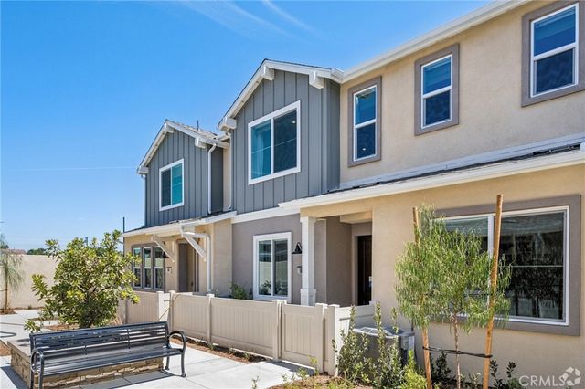 5817 Santa Barbara Avenue, Garden Grove, CA 92845